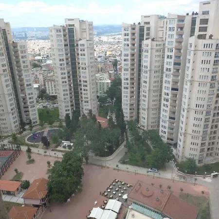 Apartment شقة كبيرة ديلوكس ثلاث غرف وصالون 112 *