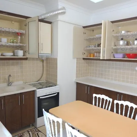شقة كبيرة ديلوكس ثلاث غرف وصالون 112 Apartment Bursa